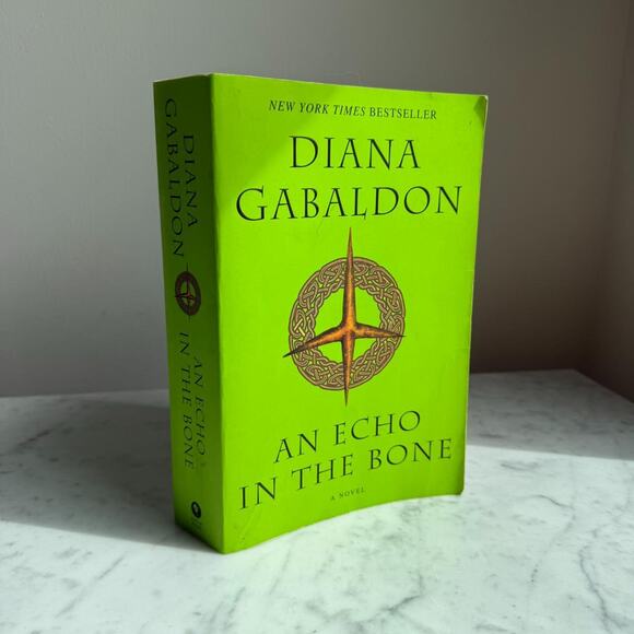 Diana Gabaldon “An Echo in the Bone” Paperback Novel (Outlander Series) - Picture 3 of 8